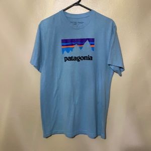 Patagonia t shirt medium